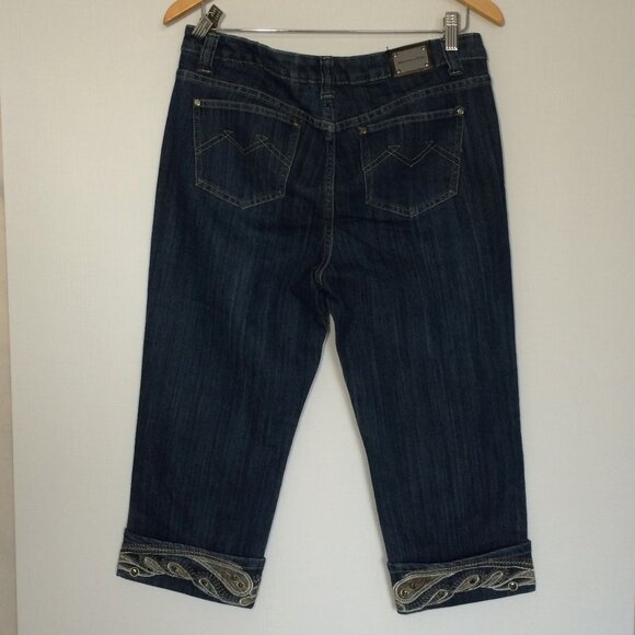 Miss Cocoa Womens Capri Jeans Sz 11-12 Studs Embroidery Mid-Rise Denim - Picture 2 of 7